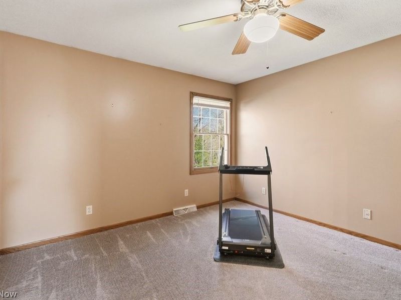 3606 Avanti Lane, Uniontown, OH 44685 Photo 32