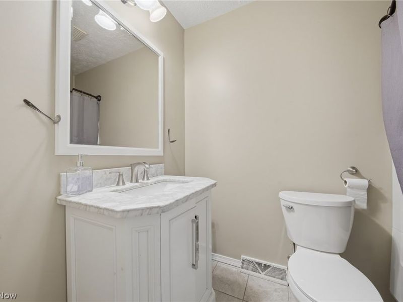 125 Springbrook Drive SE, New Philadelphia, OH 44663 Photo 17