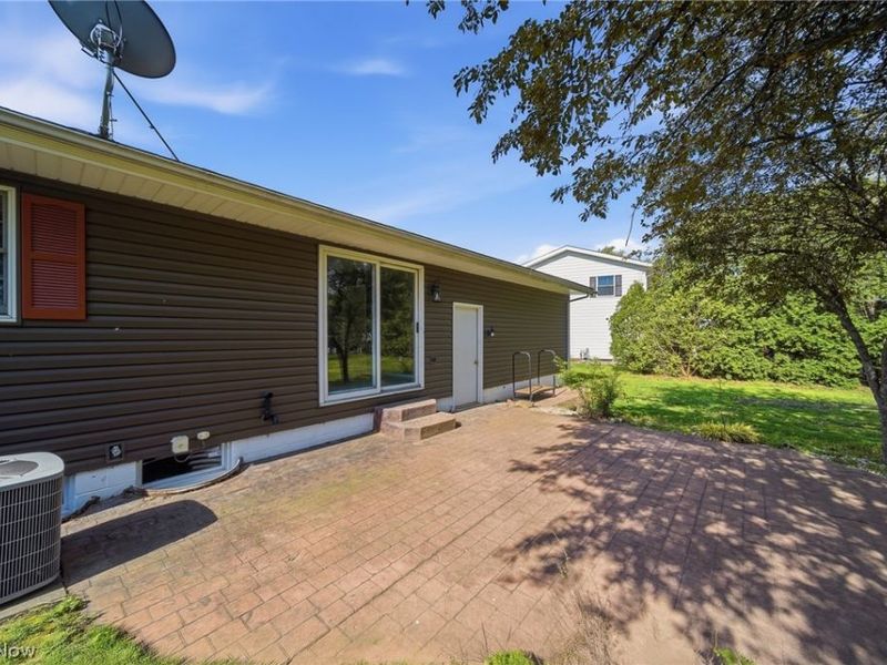 125 Springbrook Drive SE, New Philadelphia, OH 44663 Photo 29