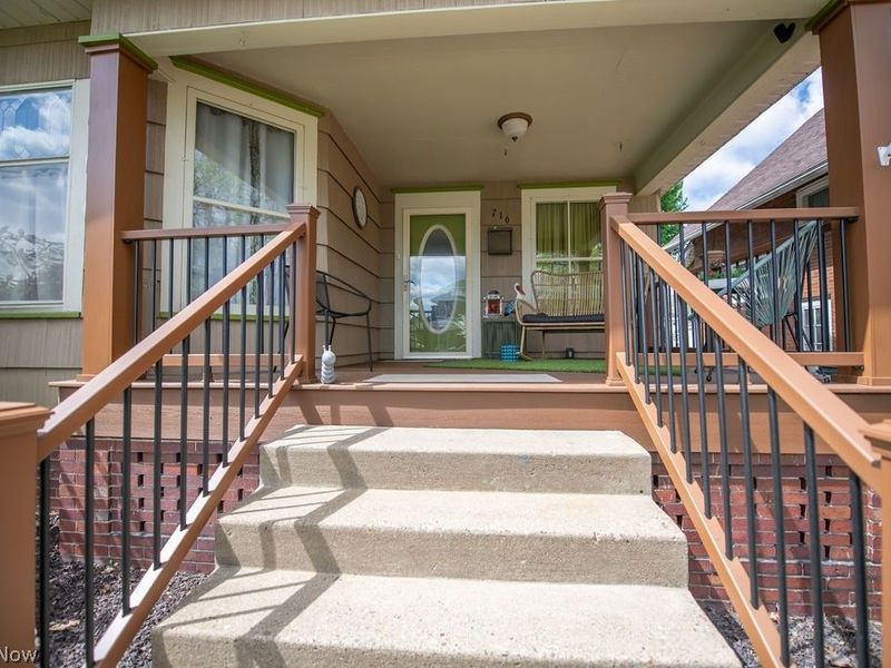 716 N Dawson Street , Uhrichsville, OH 44683 Photo 10