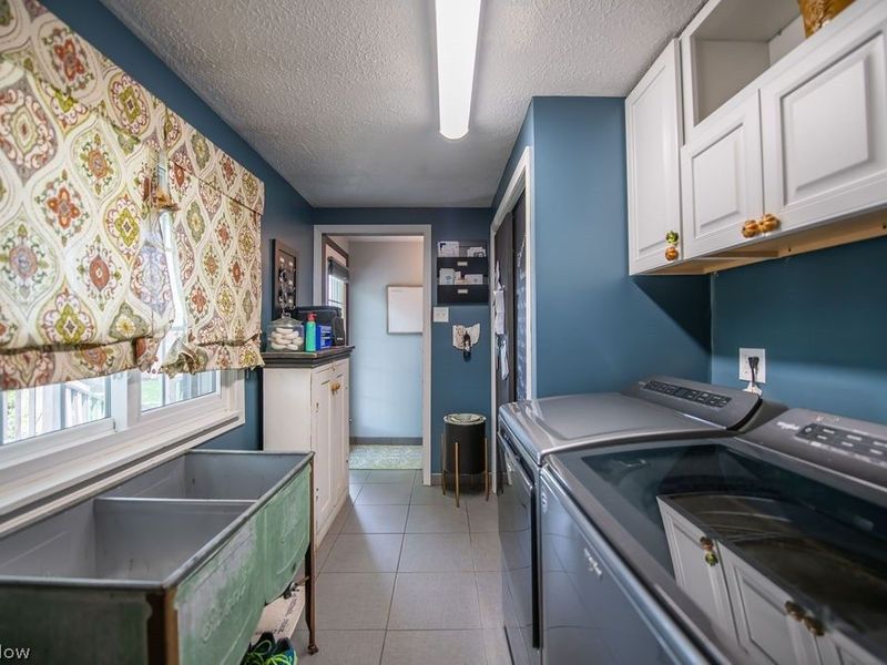 716 N Dawson Street , Uhrichsville, OH 44683 Photo 29