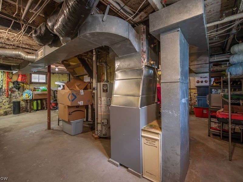 716 N Dawson Street , Uhrichsville, OH 44683 Photo 41