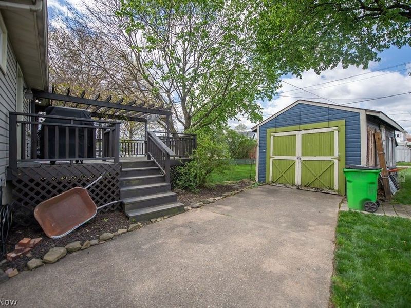 716 N Dawson Street , Uhrichsville, OH 44683 Photo 7