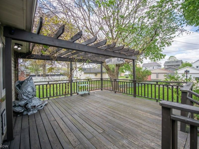 716 N Dawson Street , Uhrichsville, OH 44683 Photo 9