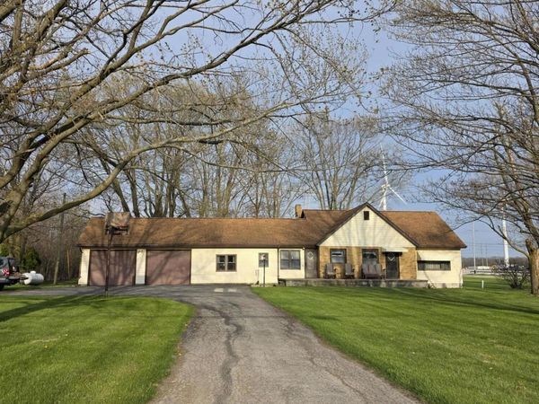 4449 County Road 220 , Findlay, OH 45840