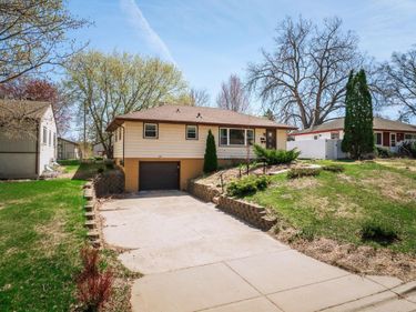 4530 Colorado Avenue N, Crystal, MN 55422