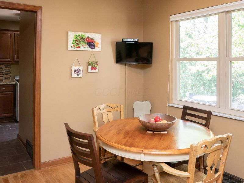 445 Fairlawn Drive, Columbus, OH 43214 Photo 15