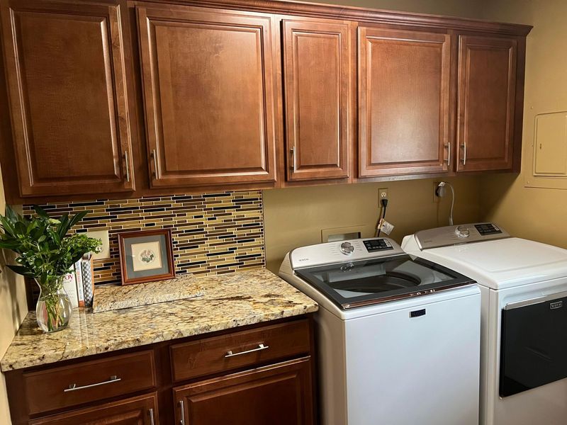 445 Fairlawn Drive, Columbus, OH 43214 Photo 16