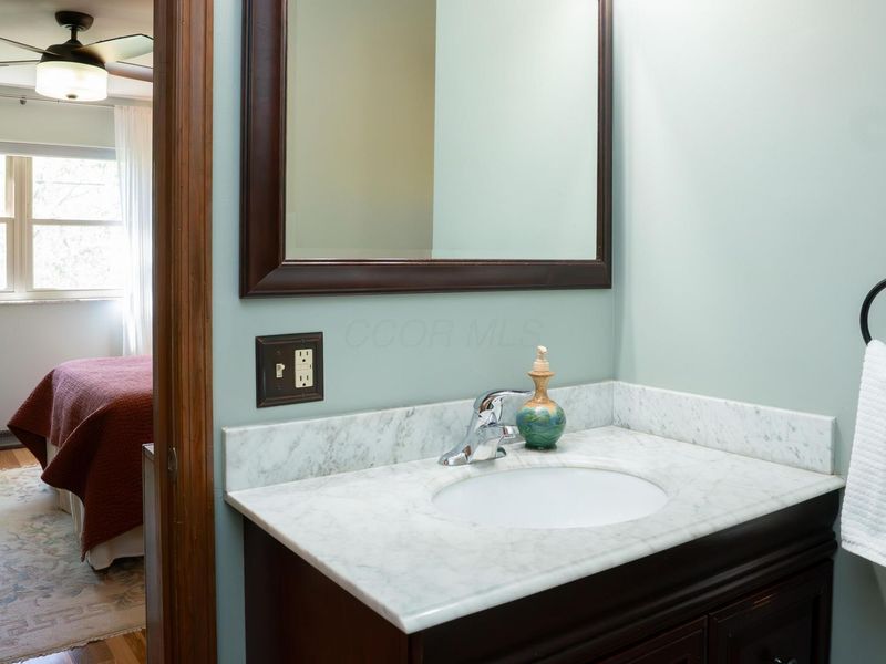 445 Fairlawn Drive, Columbus, OH 43214 Photo 25