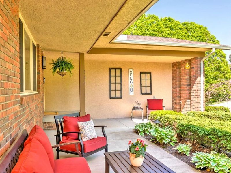 445 Fairlawn Drive, Columbus, OH 43214 Photo 3