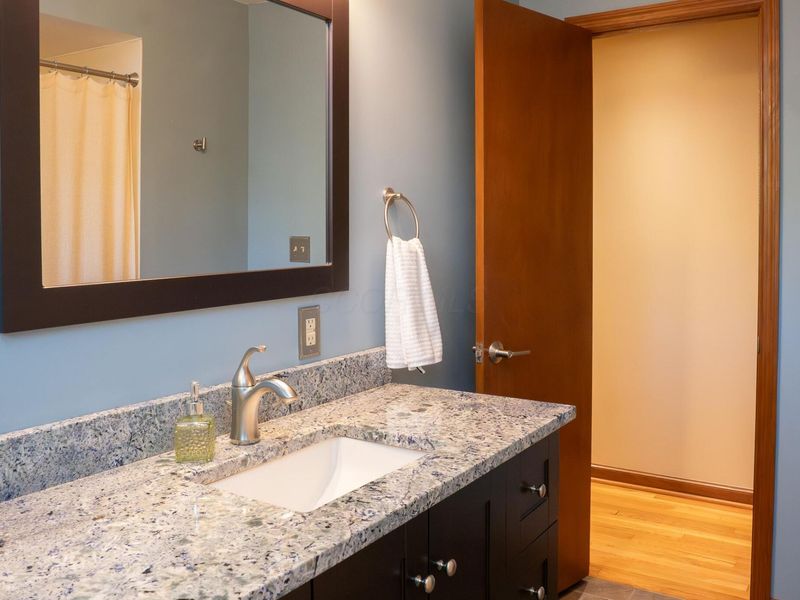 445 Fairlawn Drive, Columbus, OH 43214 Photo 30