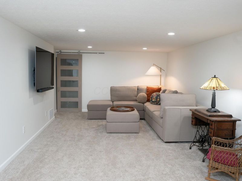 445 Fairlawn Drive, Columbus, OH 43214 Photo 33