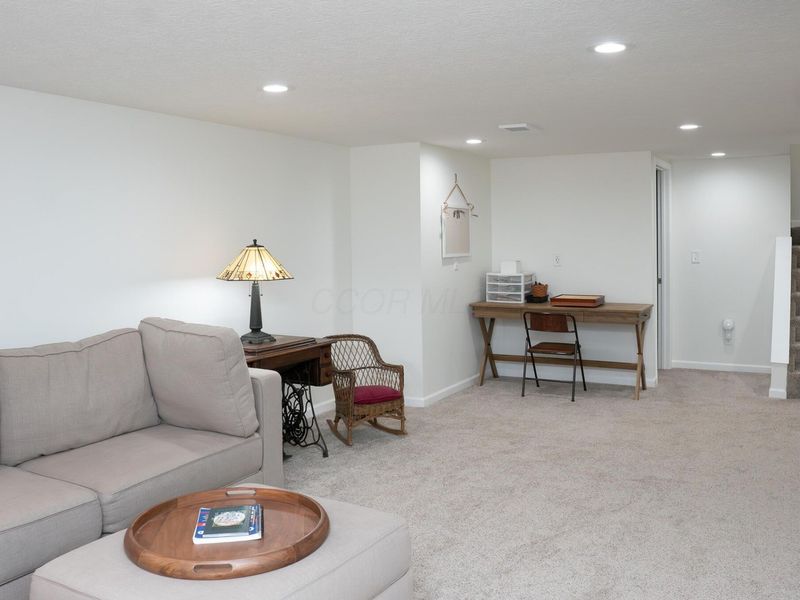 445 Fairlawn Drive, Columbus, OH 43214 Photo 34