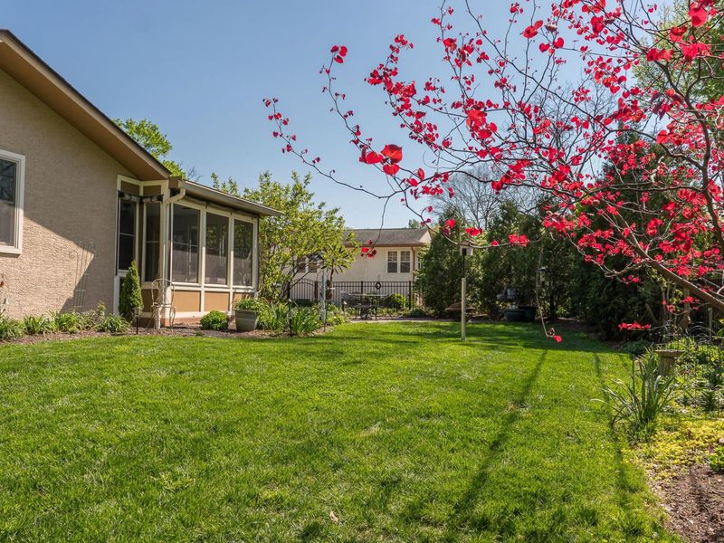 445 Fairlawn Drive, Columbus, OH 43214 Photo 39