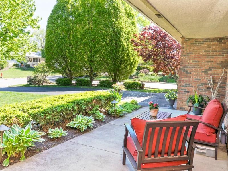 445 Fairlawn Drive, Columbus, OH 43214 Photo 4