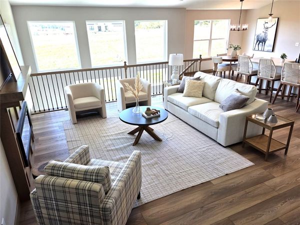 3329 Center Court, Robins, IA 52328