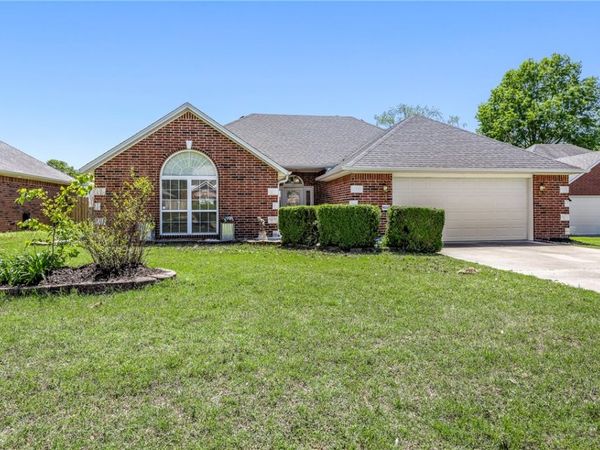6112 Pleasant Place , Rogers, AR 72758