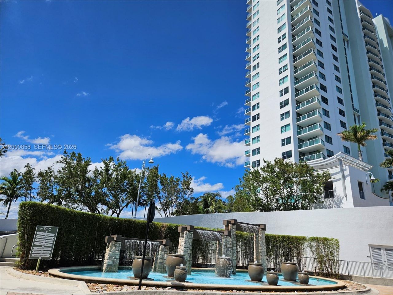 2681 N Flamingo Rd , Unit 1805S, Sunrise, FL 33323 Photo