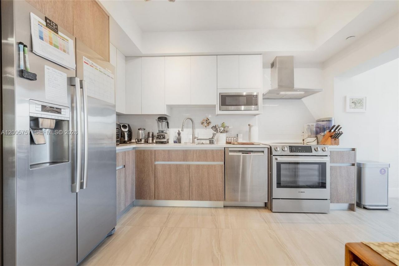 120 Salamanca Ave , Unit 2A, Coral Gables, FL 33134 Photo