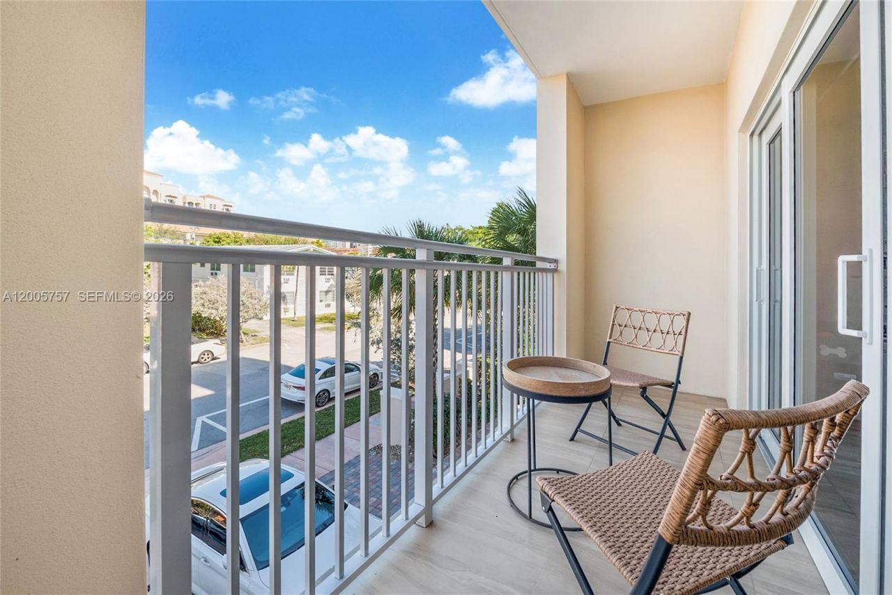 120 Salamanca Ave , Unit 2A, Coral Gables, FL 33134 Photo
