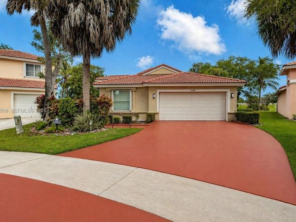 6298 Harbour Chase Dr , Lake Worth, FL 33467