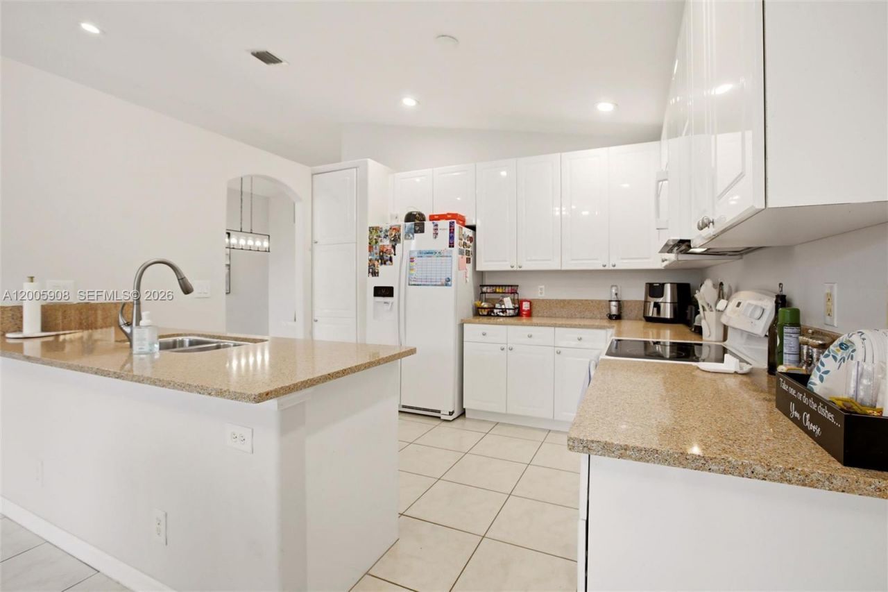 6298 Harbour Chase Dr, Lake Worth, FL 33467 Photo