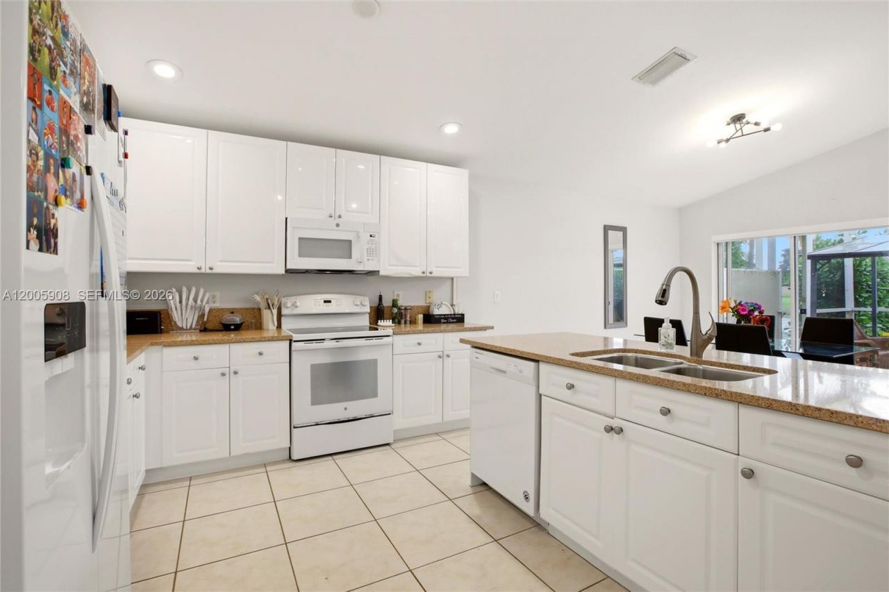 6298 Harbour Chase Dr, Lake Worth, FL 33467 Photo