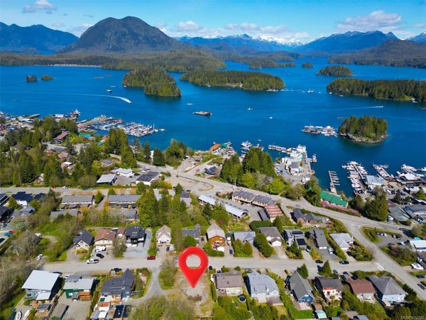 603 Pfeiffer Cres , Tofino, BC V0R 2Z0