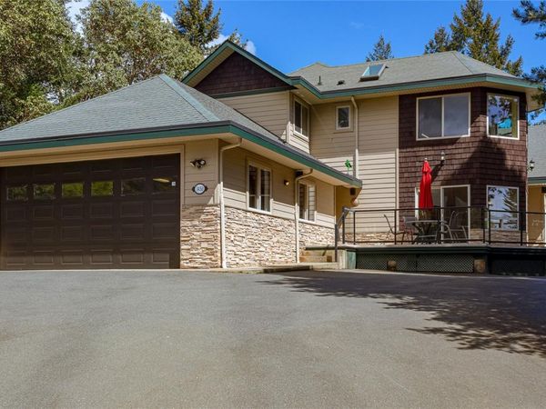 1450 White Pine Terr , Highlands, BC V9B 6J3