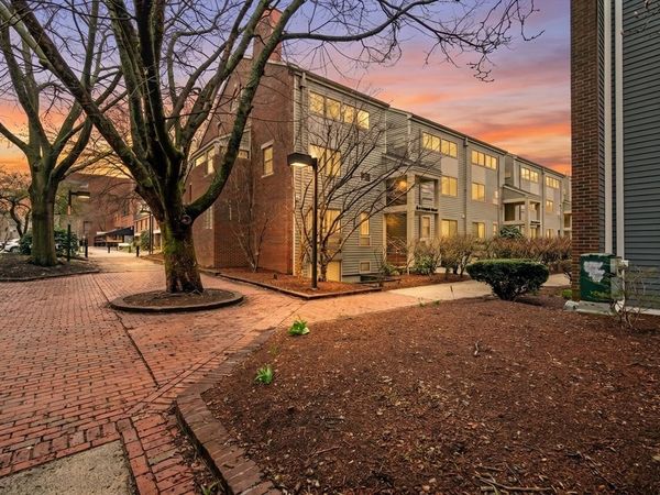 28 Federal St, Unit 10, Salem, MA 01970