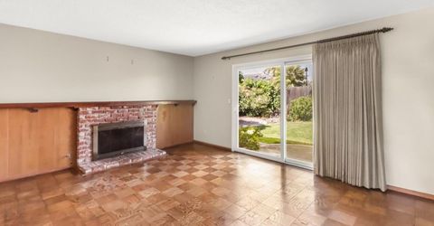 7649 Lindale Dr, Sacramento, CA 95828 Photo