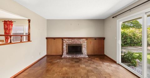 7649 Lindale Dr, Sacramento, CA 95828 Photo