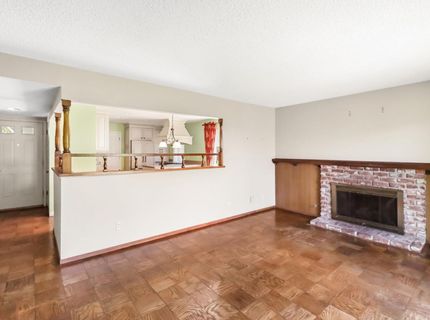 7649 Lindale Dr, Sacramento, CA 95828 Photo