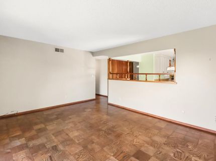 7649 Lindale Dr, Sacramento, CA 95828 Photo