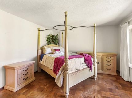 7649 Lindale Dr, Sacramento, CA 95828 Photo