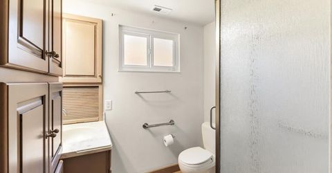 7649 Lindale Dr, Sacramento, CA 95828 Photo