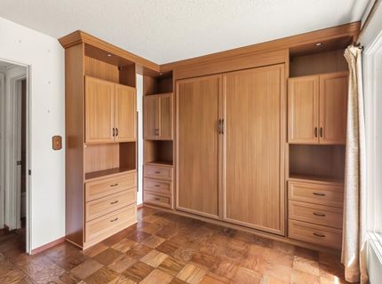 7649 Lindale Dr, Sacramento, CA 95828 Photo