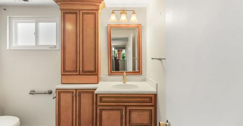 7649 Lindale Dr, Sacramento, CA 95828 Photo