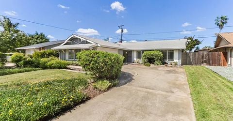 7649 Lindale Dr, Sacramento, CA 95828 Photo