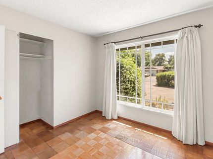 7649 Lindale Dr, Sacramento, CA 95828 Photo