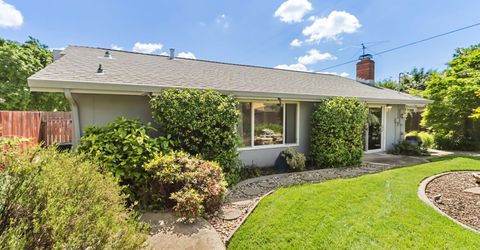 7649 Lindale Dr, Sacramento, CA 95828 Photo