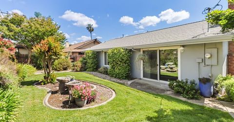 7649 Lindale Dr, Sacramento, CA 95828 Photo