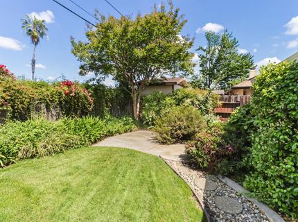 7649 Lindale Dr, Sacramento, CA 95828 Photo