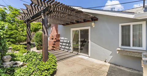 7649 Lindale Dr, Sacramento, CA 95828 Photo