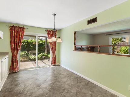 7649 Lindale Dr, Sacramento, CA 95828 Photo