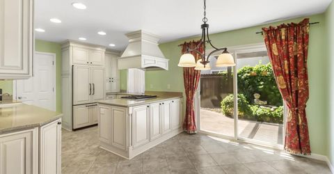 7649 Lindale Dr, Sacramento, CA 95828 Photo