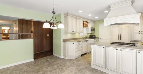 7649 Lindale Dr, Sacramento, CA 95828 Photo