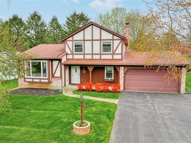 140 Rodney Lane, Rochester, NY 14625