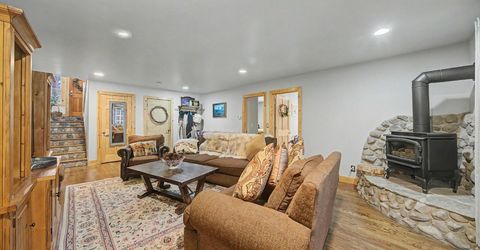 1520 Cherry Hills Circle, South Lake Tahoe, CA 96150 Photo