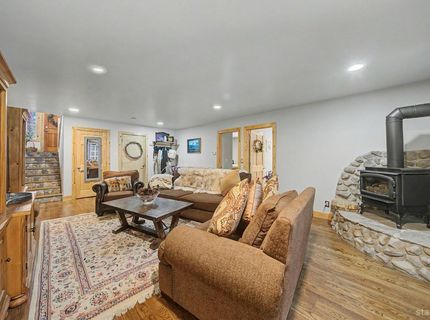 1520 Cherry Hills Circle, South Lake Tahoe, CA 96150 Photo